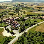 Castello מלון 3*