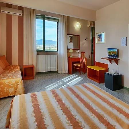 Castello Ξενοδοχείο 3*