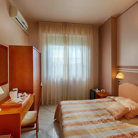 Ξενοδοχείο Castello 3*