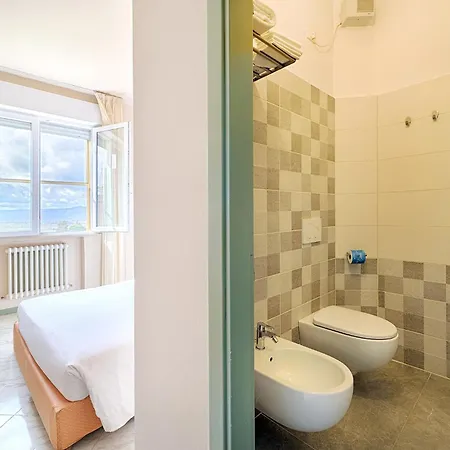 Hotell Castello 3*